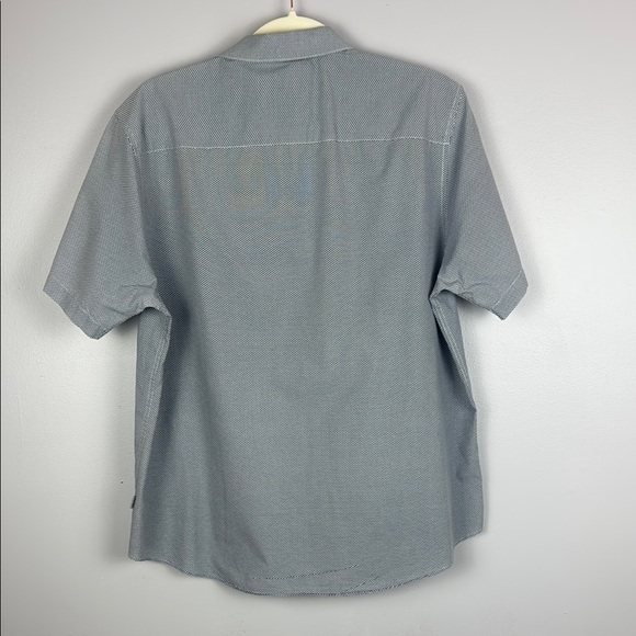 Calvin Klein Men's Gray Lightweight Casual Short Sleeve Shirt Size Large - Picture 10 of 10